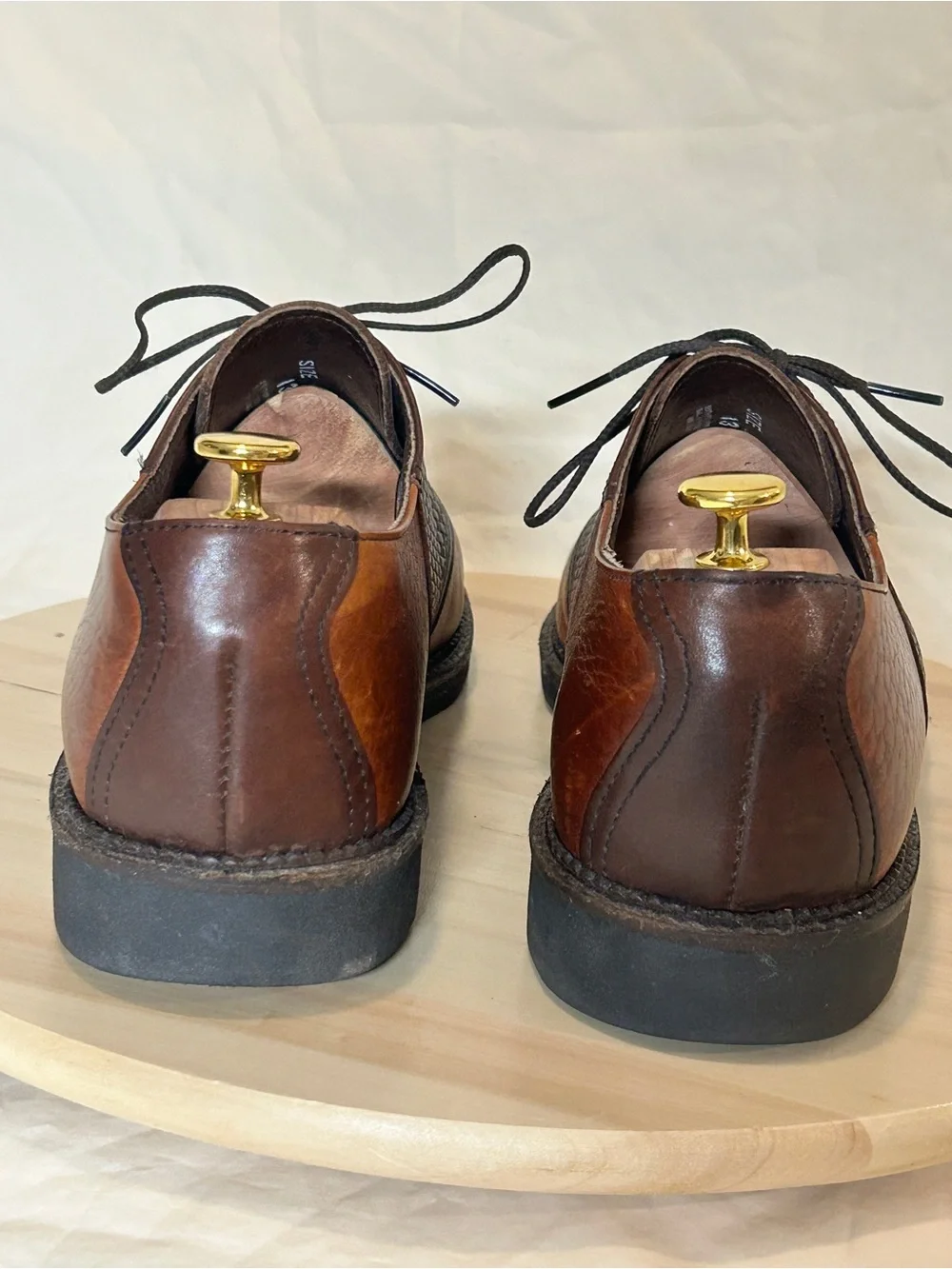 H.S. Trask Men’s Two-Tone Brown Buffalo Leather Lace-Up Oxford Round Toe 13 N